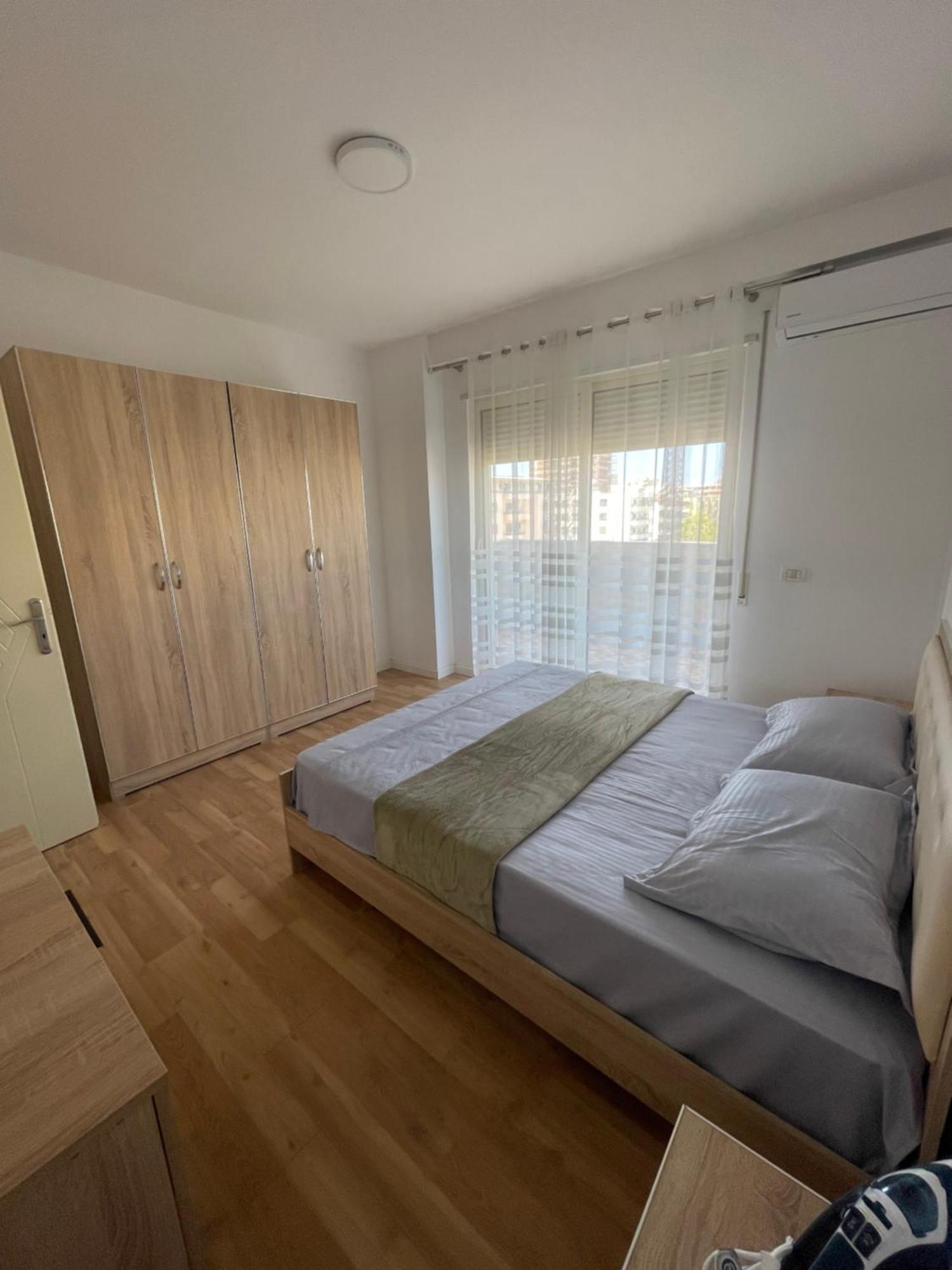 Apartment Roy Iv *