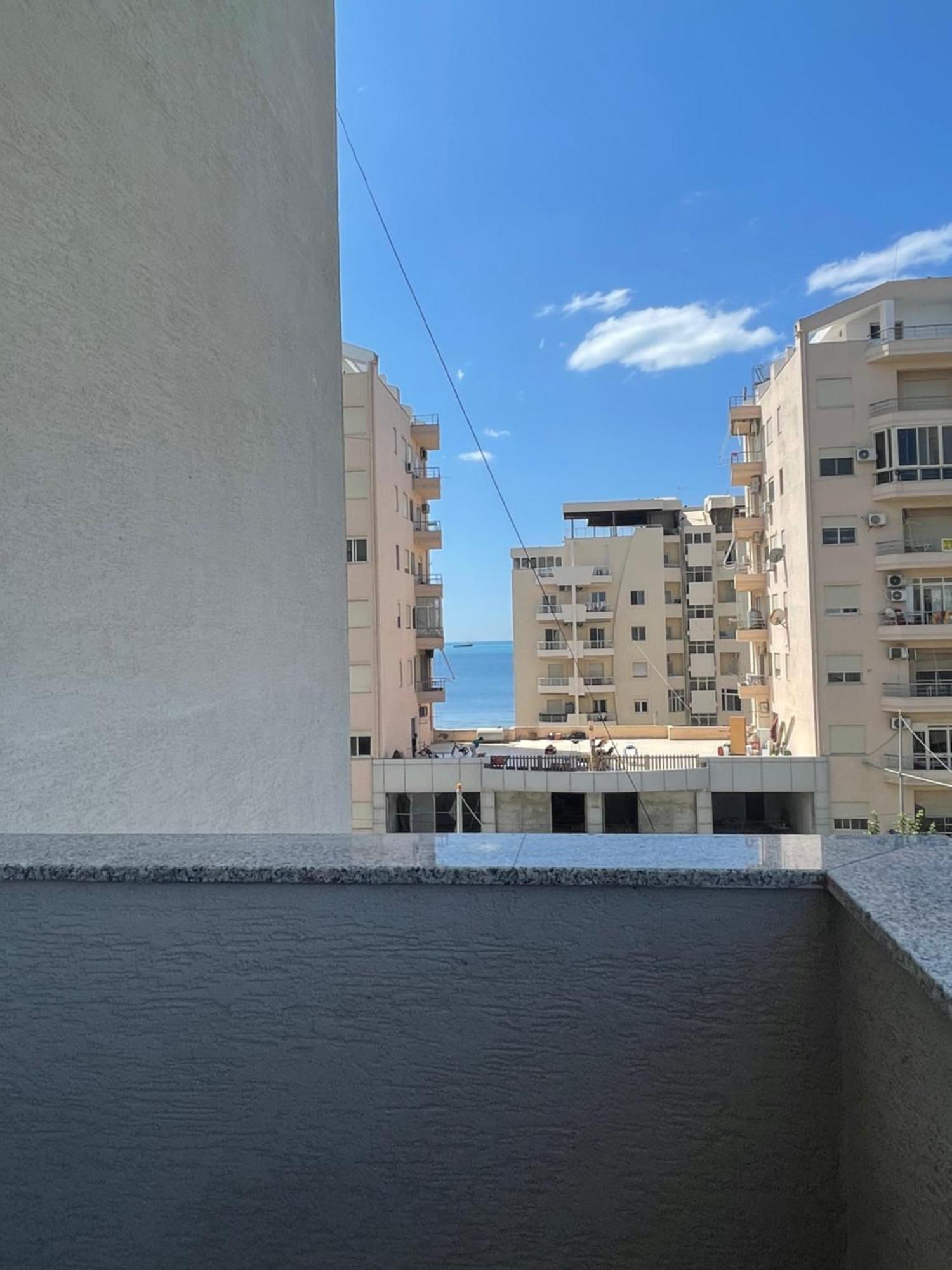 Apartment Roy Iv Durrës